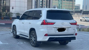 2018 Lexus LX 570