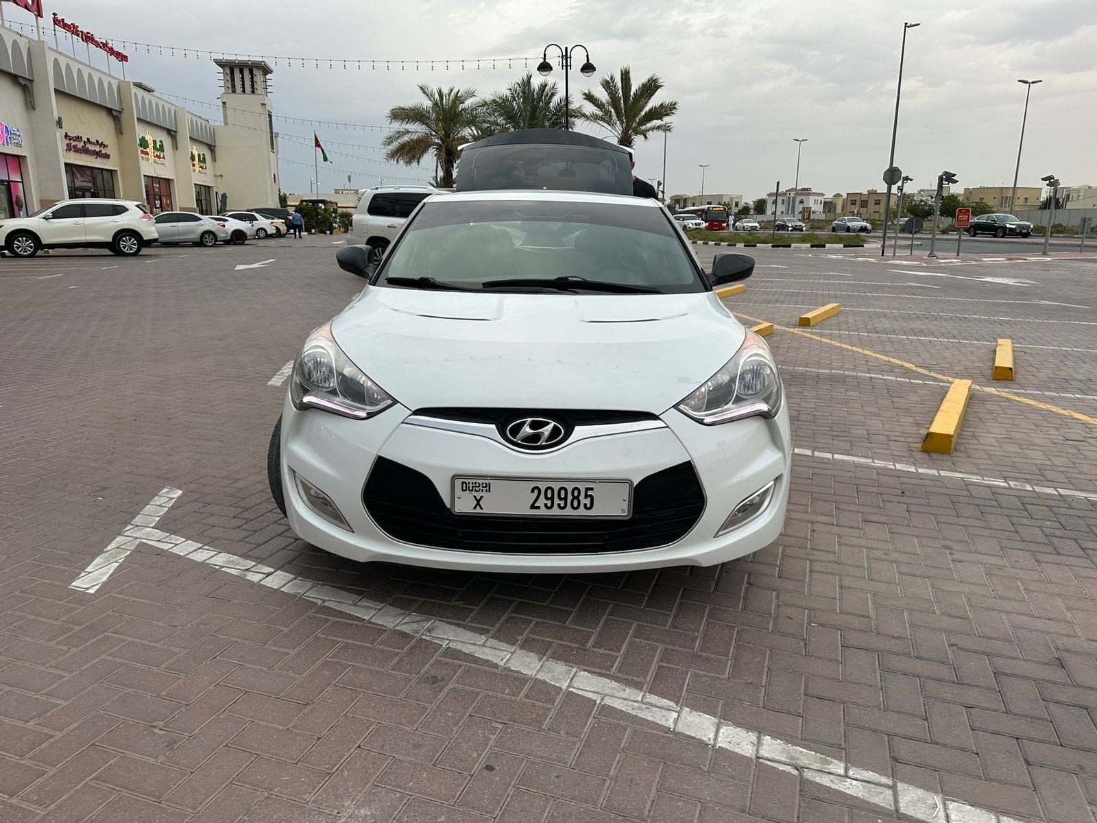 2013 Hyundai Veloster in dubai