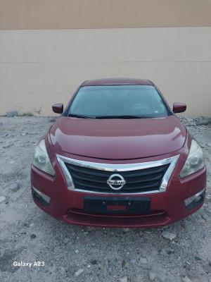 2013 Nissan Altima in dubai