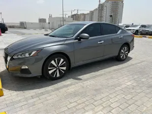 2022 Nissan Altima in dubai