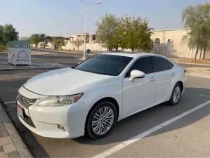 2015 Lexus ES