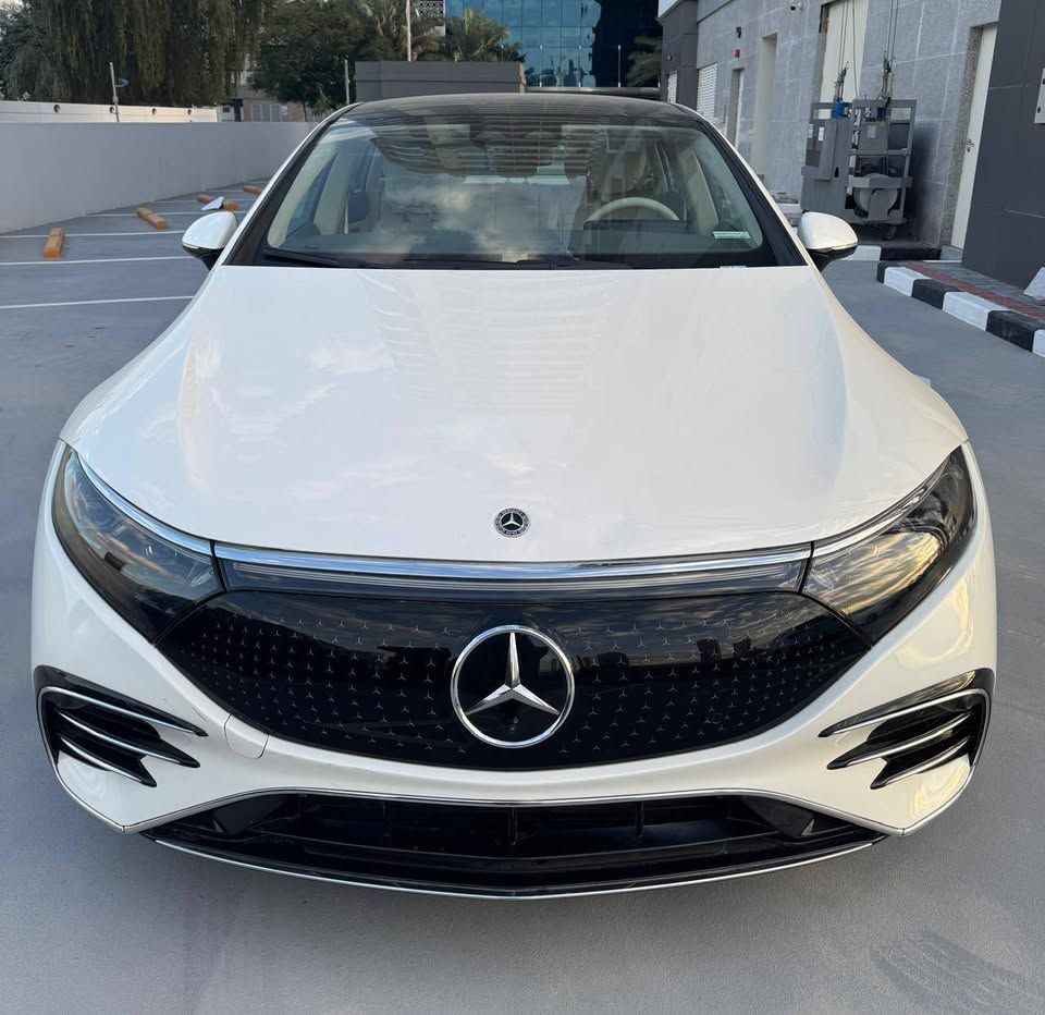 2022 Mercedes-Benz EQS in dubai