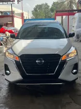 2021 Nissan KICKS