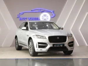 2019 Jaguar F-Pace