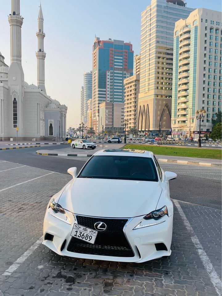 2014 Lexus IS in dubai