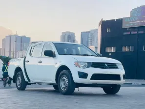 2013 Mitsubishi L200