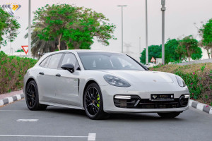 2018 Porsche Panamera