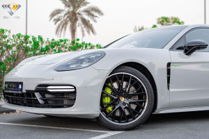 2018 Porsche Panamera