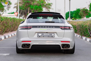 2018 Porsche Panamera