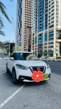 2020 Nissan KICKS