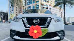 2020 Nissan KICKS