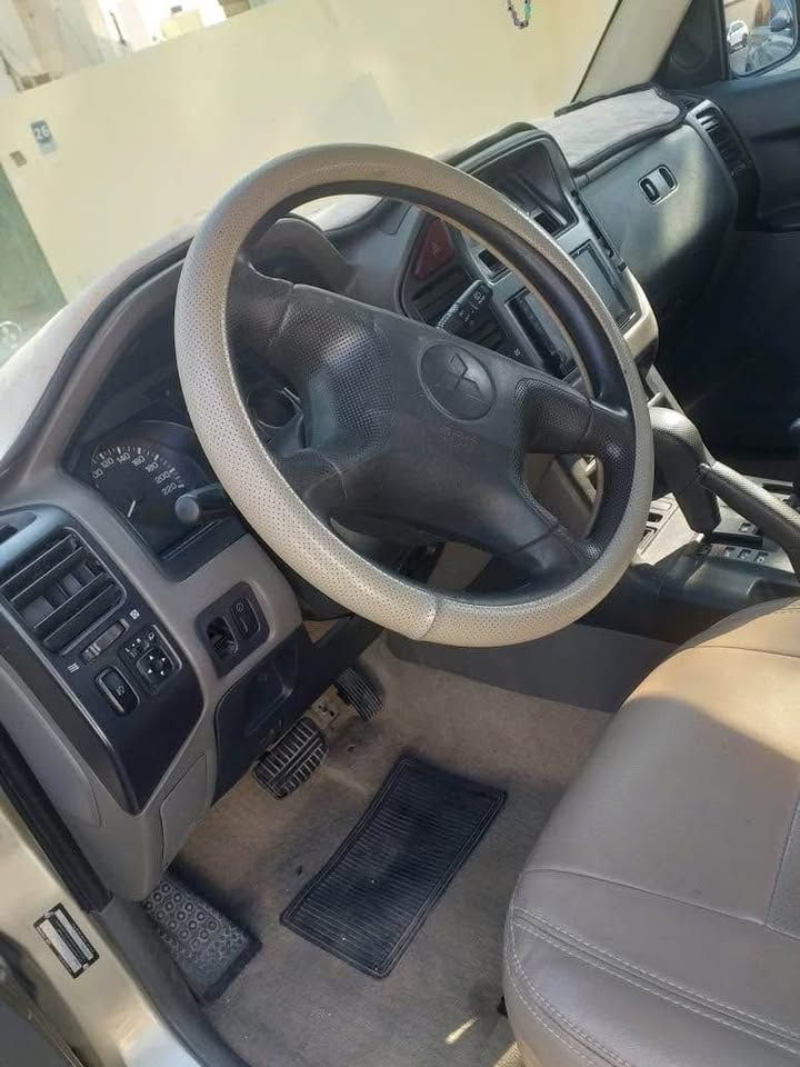 2006 Mitsubishi Pajero