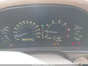 2000 Lexus LS 400