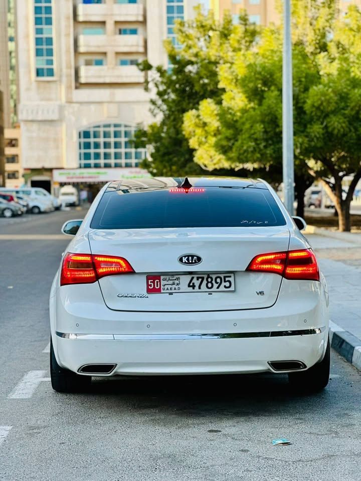 2012 Kia Cadenza