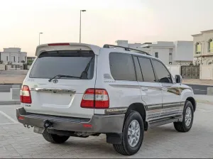 2004 Toyota Land Cruiser