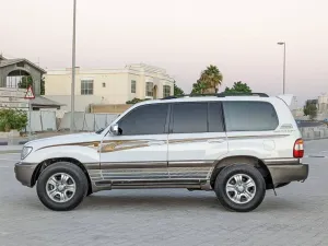 2004 Toyota Land Cruiser