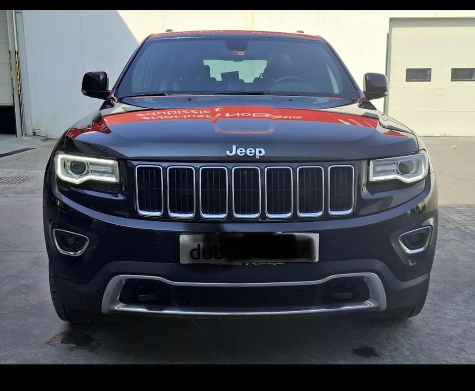 2015 Jeep Grand Cherokee in dubai