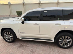 2023 Toyota Land Cruiser