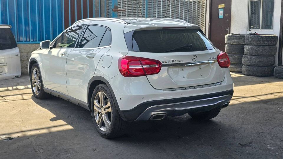 2016 Mercedes-Benz GLA