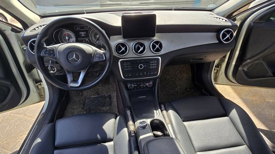 2016 Mercedes-Benz GLA