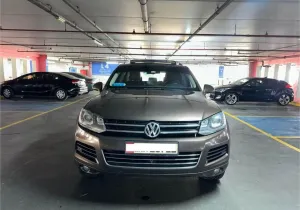 2011 Volkswagen Touareg in dubai