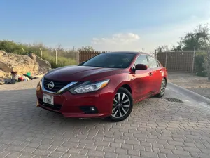 2017 Nissan Altima in dubai