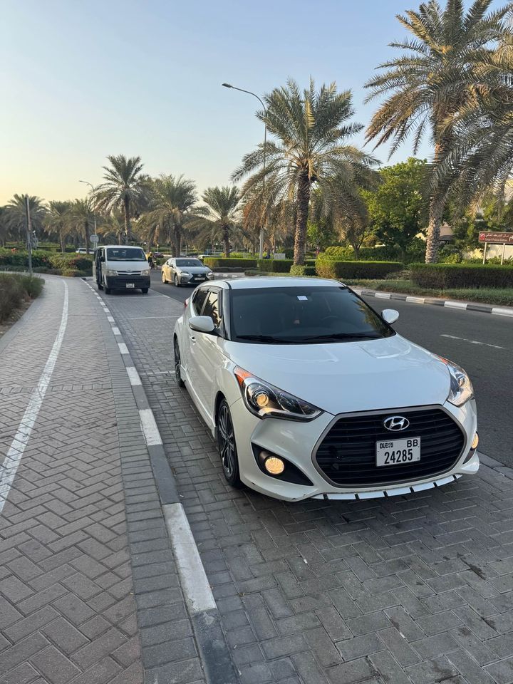 2016 Hyundai Veloster in dubai