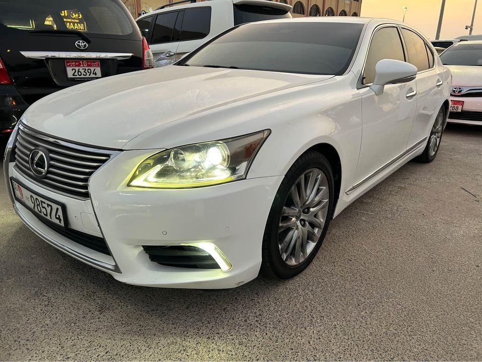 2013 Lexus LS