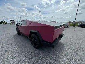 2024 Tesla Cybertruck