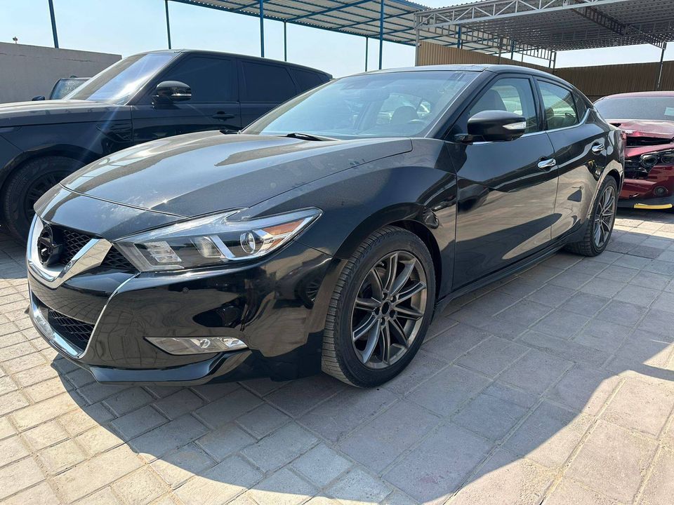 2018 Nissan Maxima in dubai