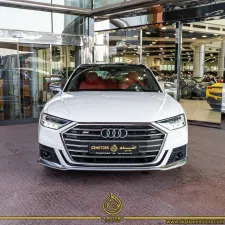 2020 Audi S8