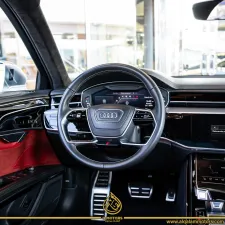 2020 Audi S8