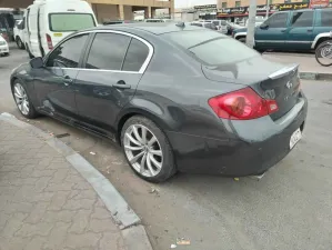 2012 Infiniti G37