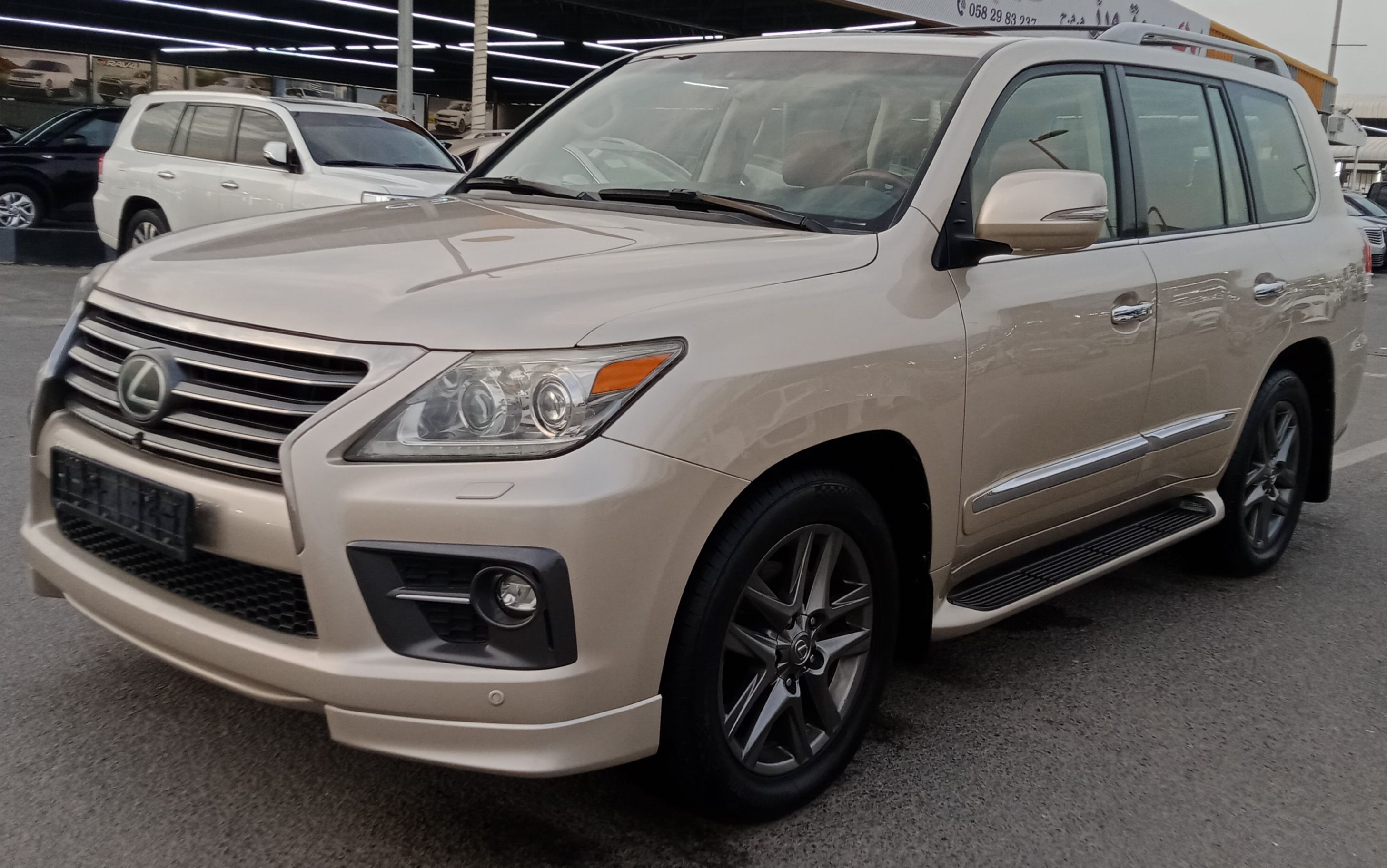 2014 Lexus LX 570 in dubai