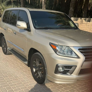 2015 Lexus LX 570