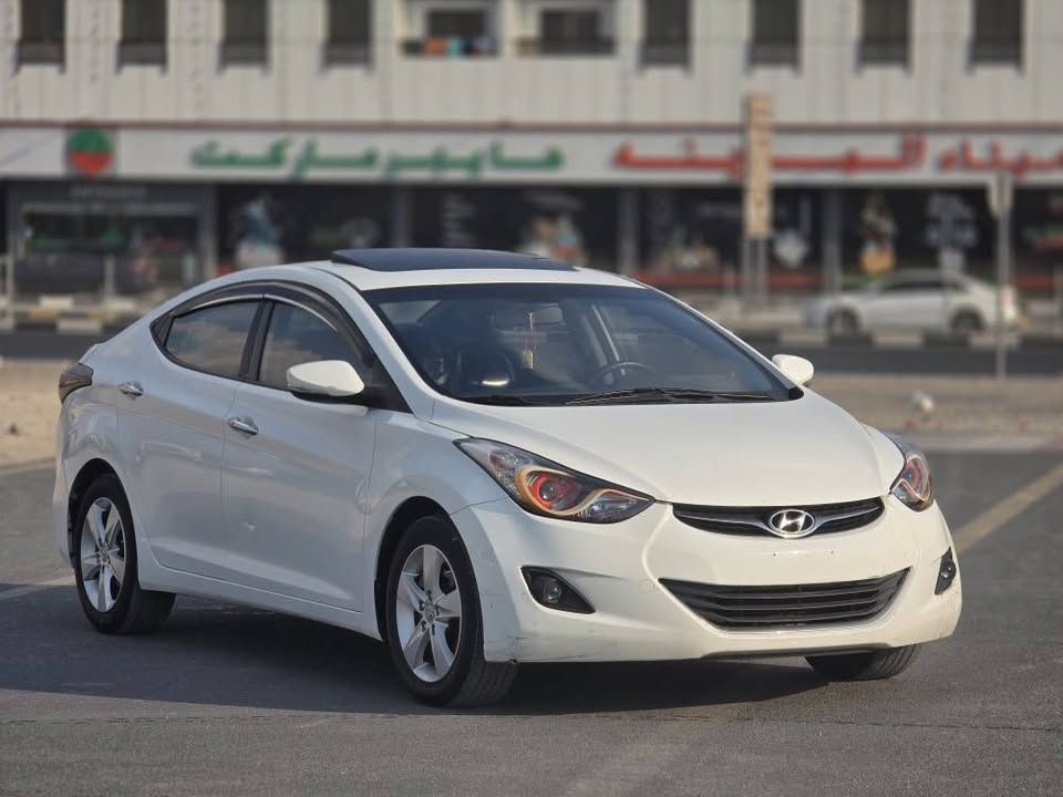 2012 Hyundai Elentra in dubai