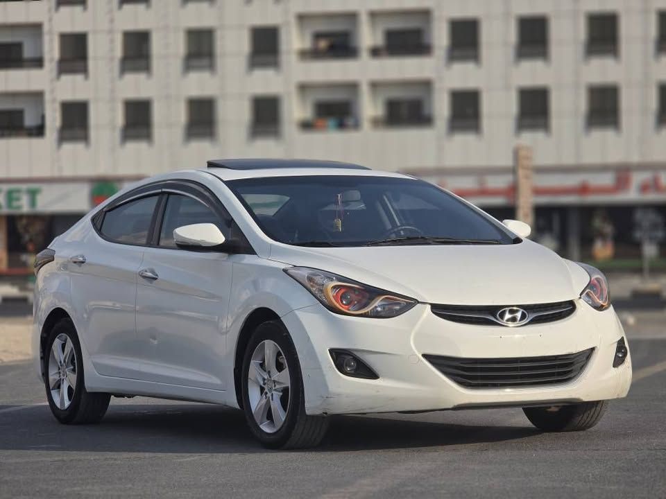 2012 Hyundai Elentra