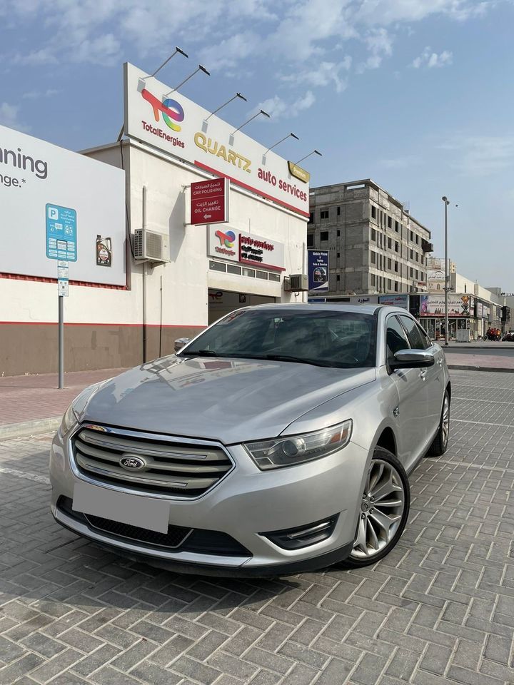 2013 Ford Taurus