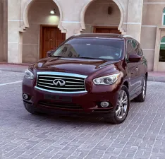 2013 Infiniti JX35 in dubai