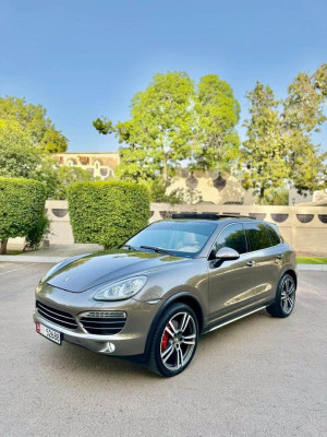 2014 Porsche Cayenne in dubai