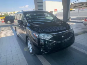 2012 Nissan Quest in dubai