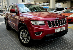 2015 Jeep Grand Cherokee in dubai