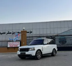 2012 Land Rover Range Rover in dubai