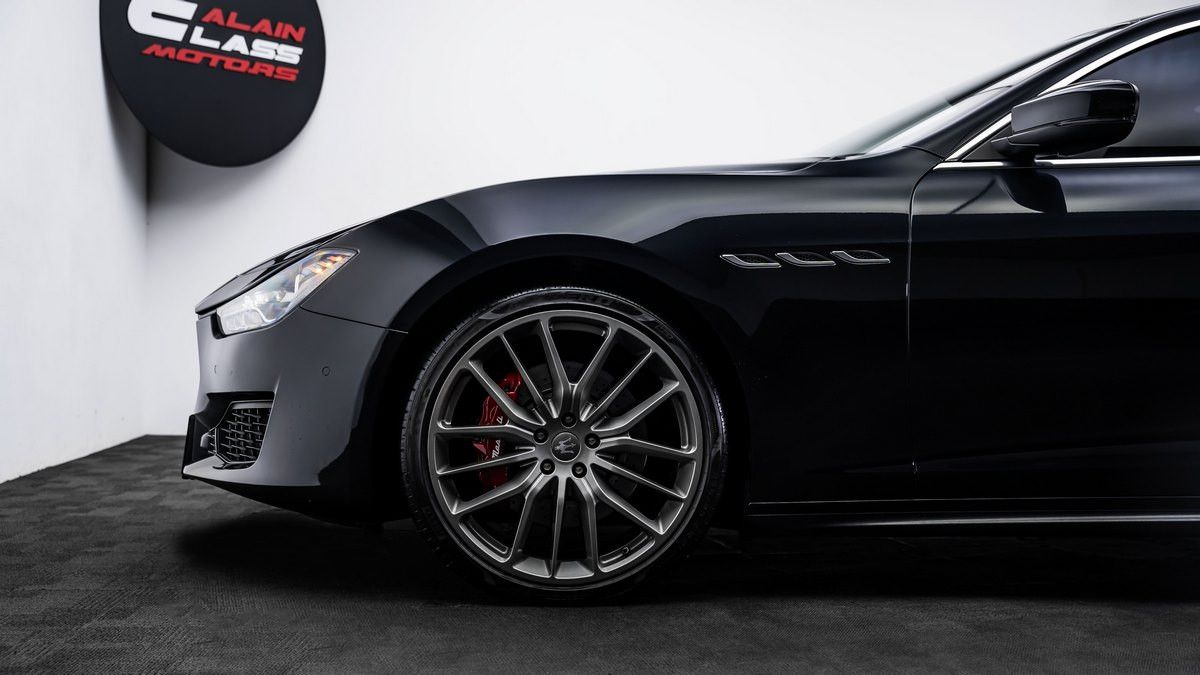 2019 Maserati Ghibli I