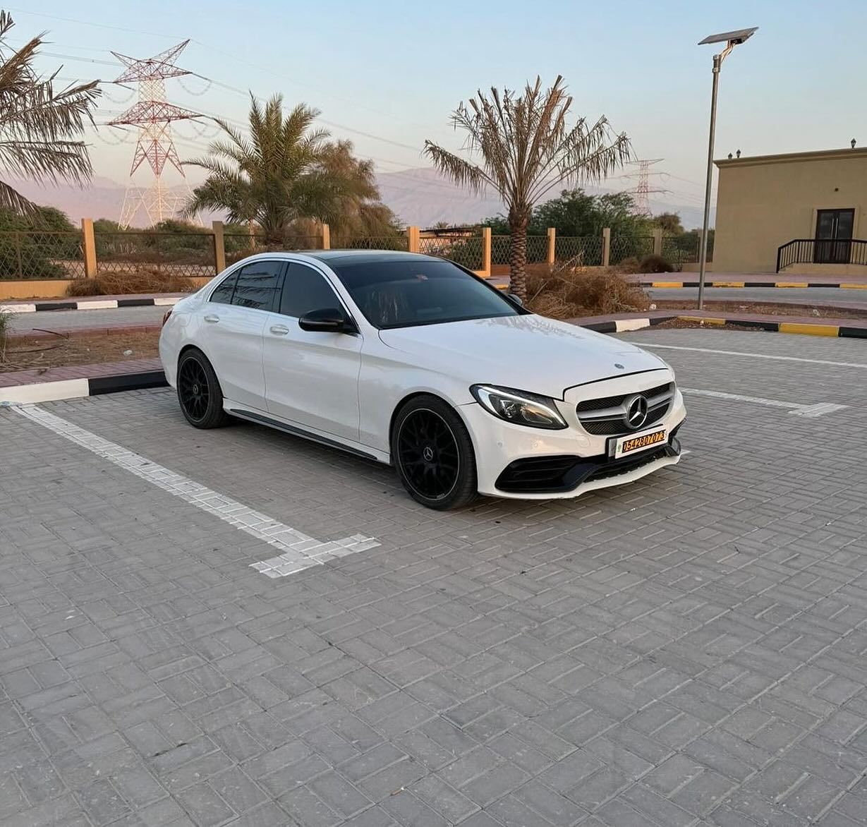 2016 Mercedes-Benz C-Class