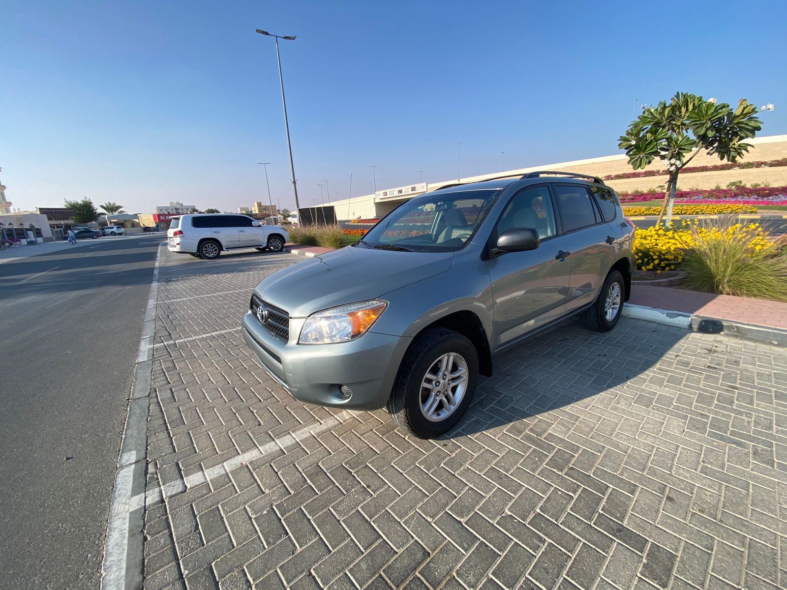 2007 Toyota Rav4 in dubai