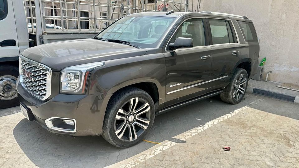 2020 GMC Yukon in dubai