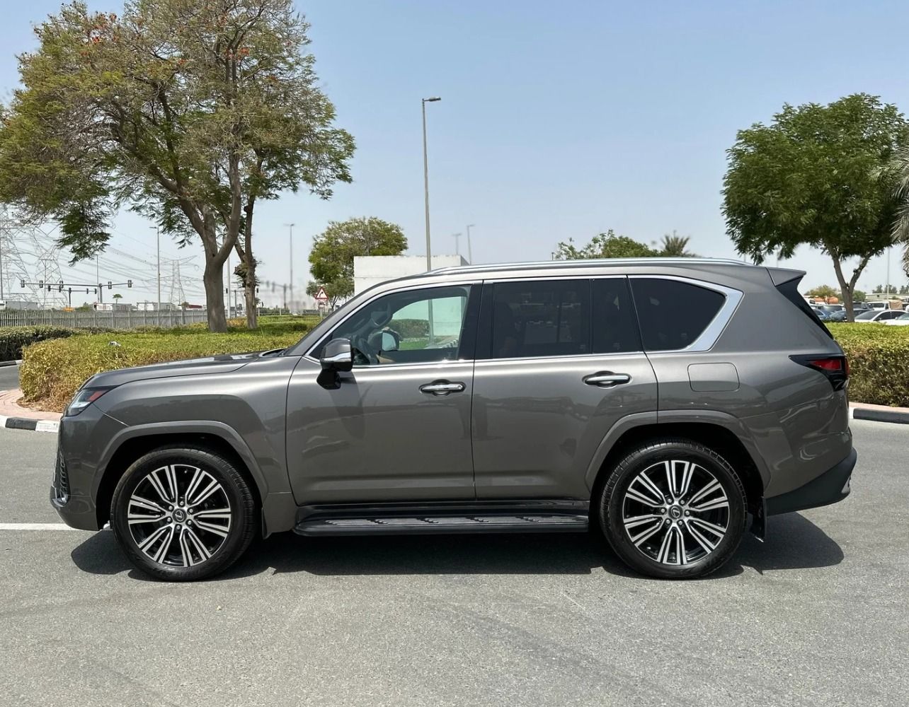 2022 Lexus LX600