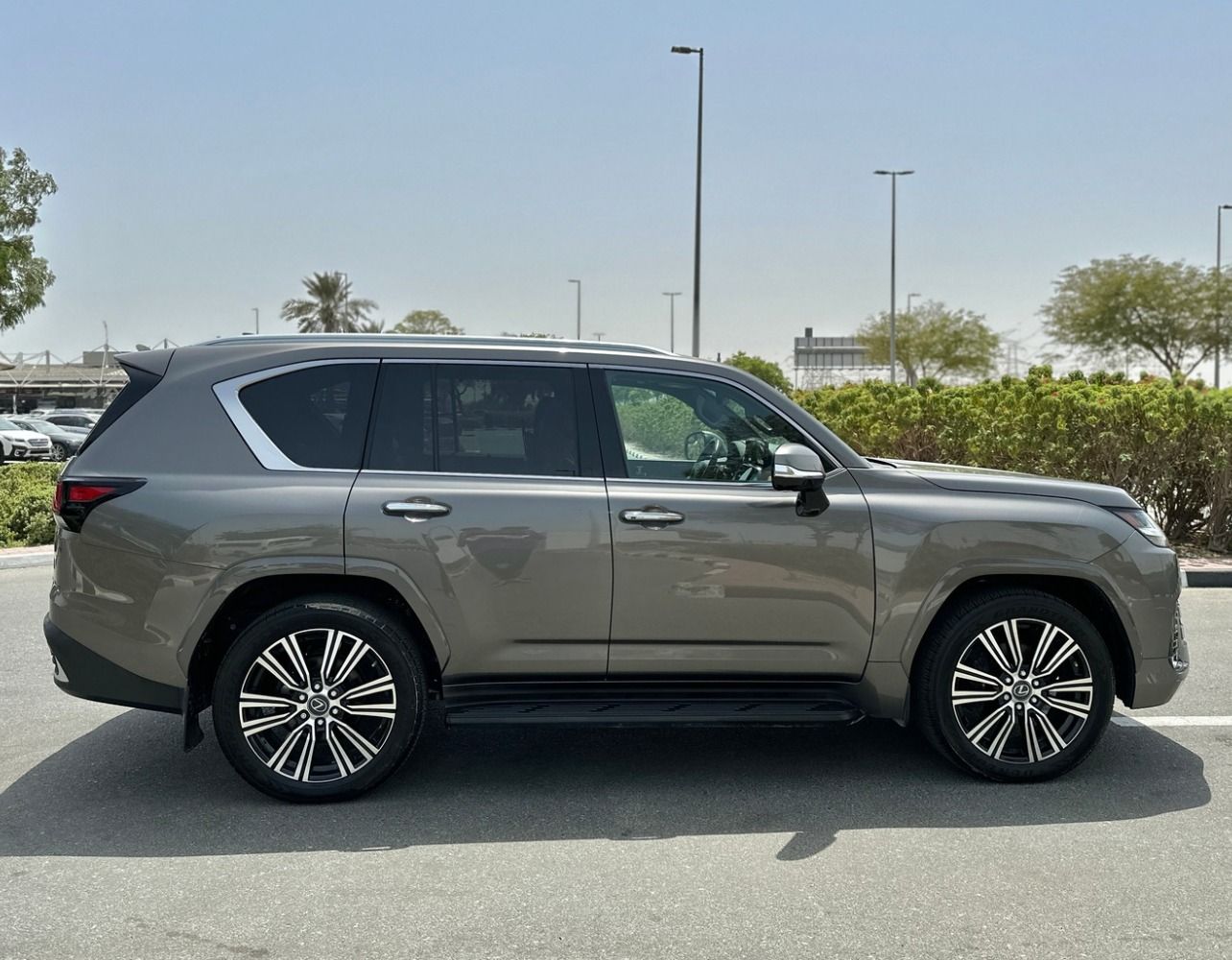 2022 Lexus LX600