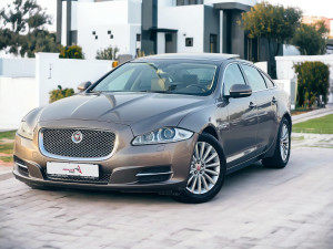 2015 Jaguar XJL in dubai